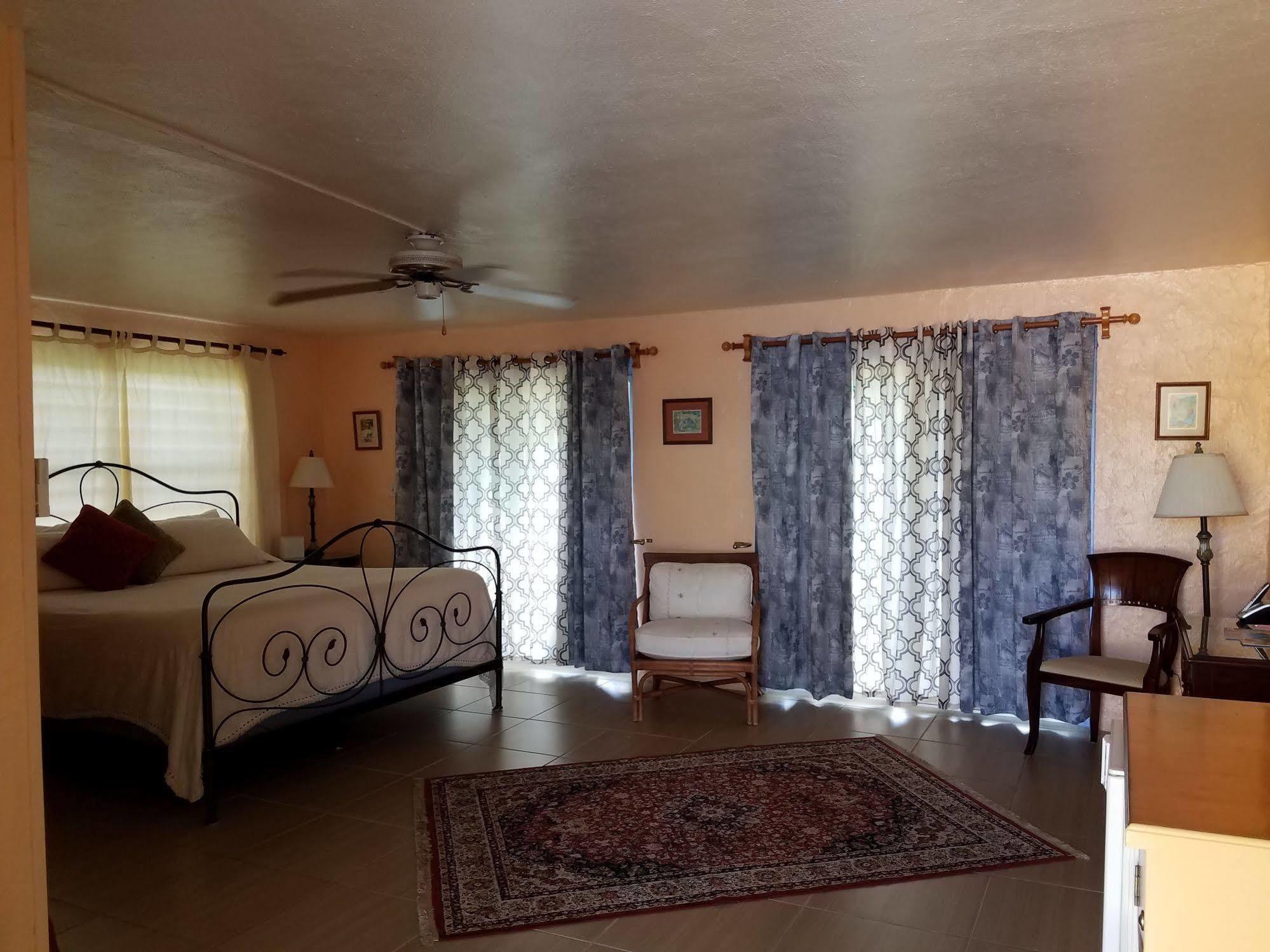 Saint Croix Carringtons Inn المظهر الخارجي الصورة