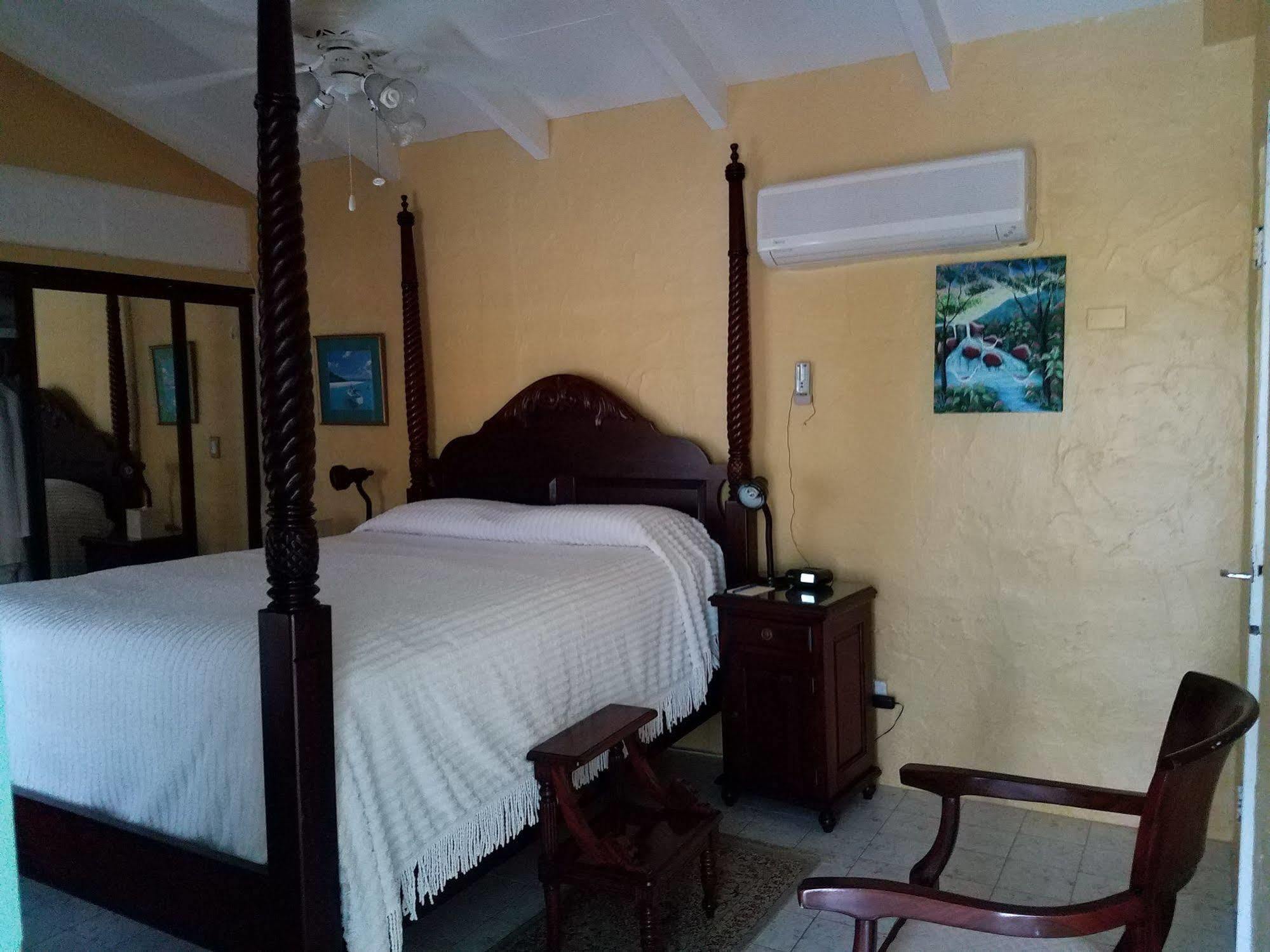 Saint Croix Carringtons Inn المظهر الخارجي الصورة