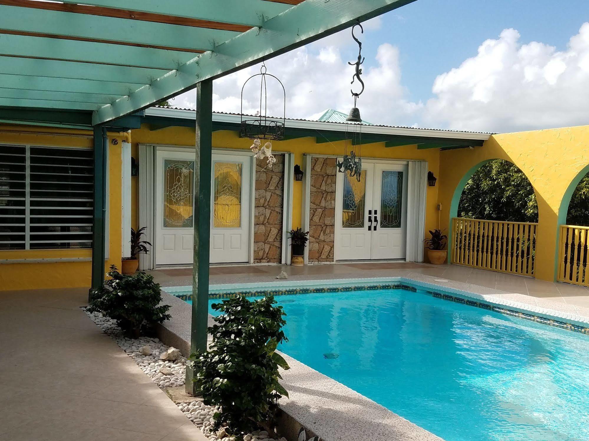 Saint Croix Carringtons Inn المظهر الخارجي الصورة