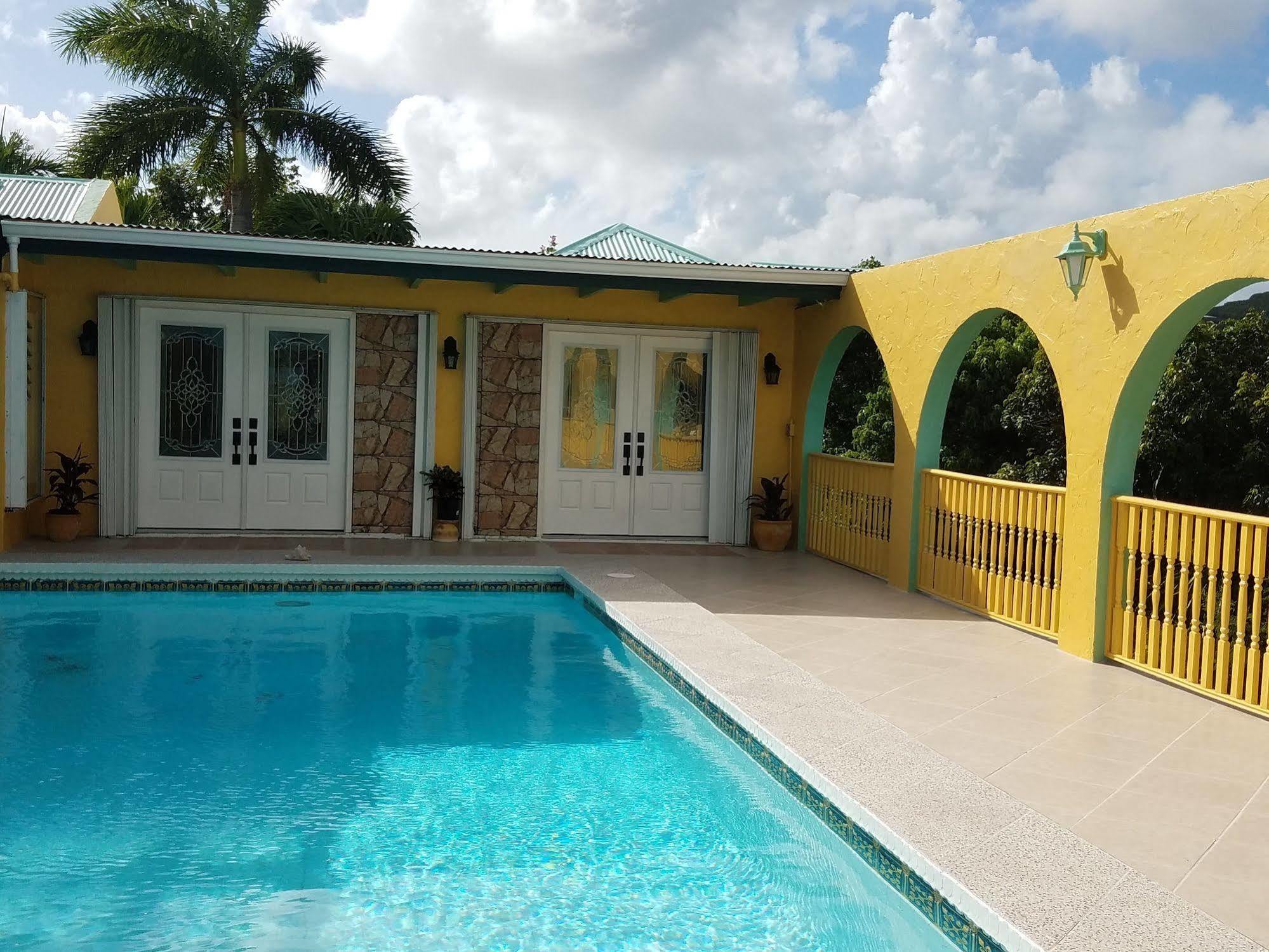 Saint Croix Carringtons Inn المظهر الخارجي الصورة